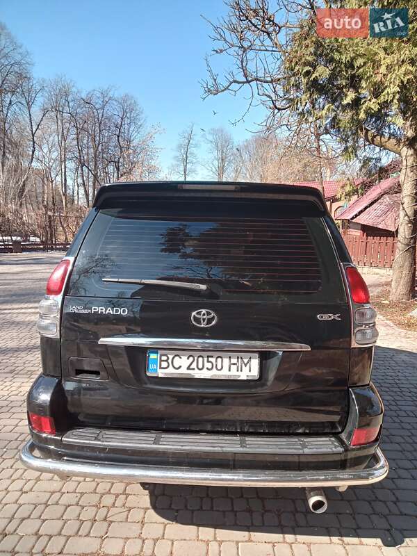 Внедорожник / Кроссовер Toyota Land Cruiser 2007 в Самборе