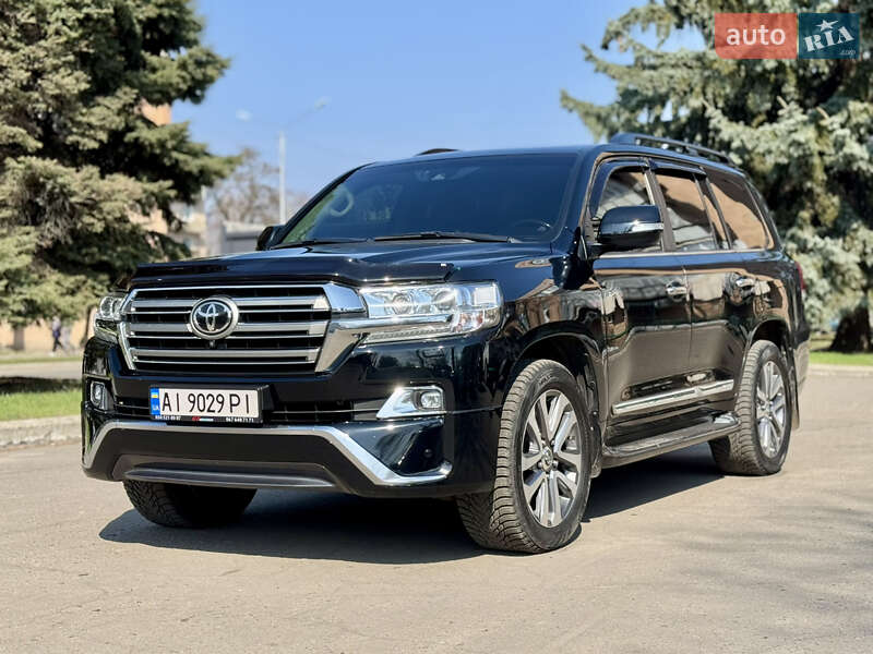 Внедорожник / Кроссовер Toyota Land Cruiser 2017 в Лубнах