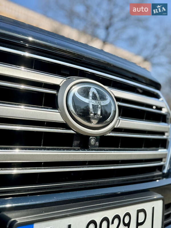 Внедорожник / Кроссовер Toyota Land Cruiser 2017 в Лубнах