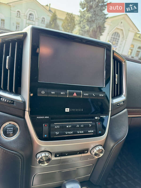 Внедорожник / Кроссовер Toyota Land Cruiser 2017 в Лубнах