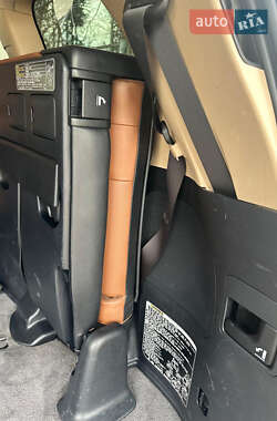 Позашляховик / Кросовер Toyota Land Cruiser 2014 в 