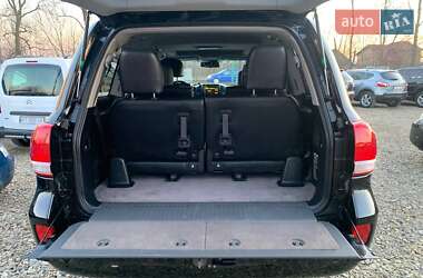Внедорожник / Кроссовер Toyota Land Cruiser 2011 в 