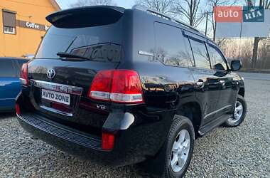 Внедорожник / Кроссовер Toyota Land Cruiser 2011 в 