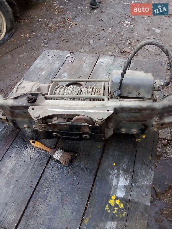 Внедорожник / Кроссовер Toyota Land Cruiser 1998 в Лазещине