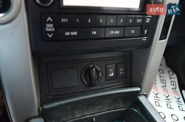Внедорожник / Кроссовер Toyota Land Cruiser 2010 в 