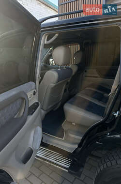 Позашляховик / Кросовер Toyota Land Cruiser 2005 в 