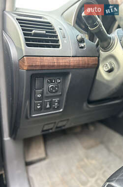Позашляховик / Кросовер Toyota Land Cruiser 2010 в 
