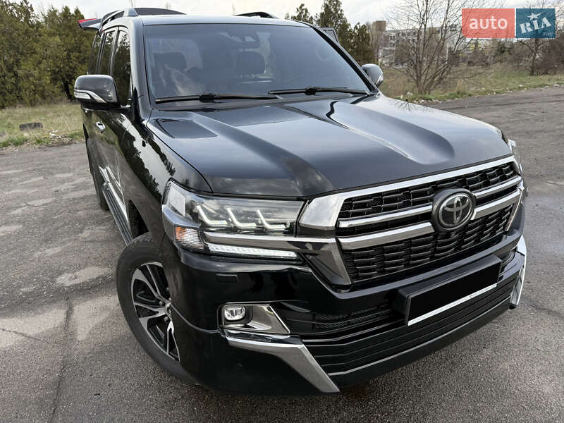 Toyota Land Cruiser 2020