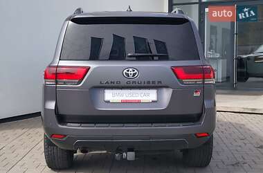 Позашляховик / Кросовер Toyota Land Cruiser 2022 в 