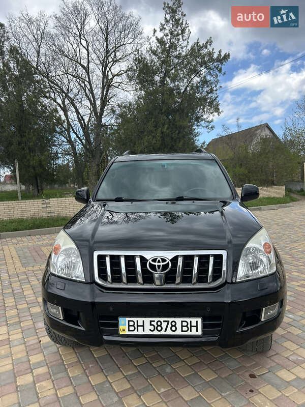 Позашляховик / Кросовер Toyota Land Cruiser 2006 в Одесі
