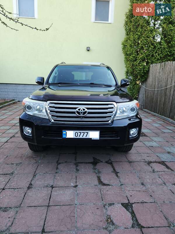 Внедорожник / Кроссовер Toyota Land Cruiser 2012 в Киеве
