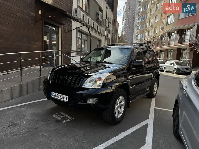 Позашляховик / Кросовер Toyota Land Cruiser 2006 в 