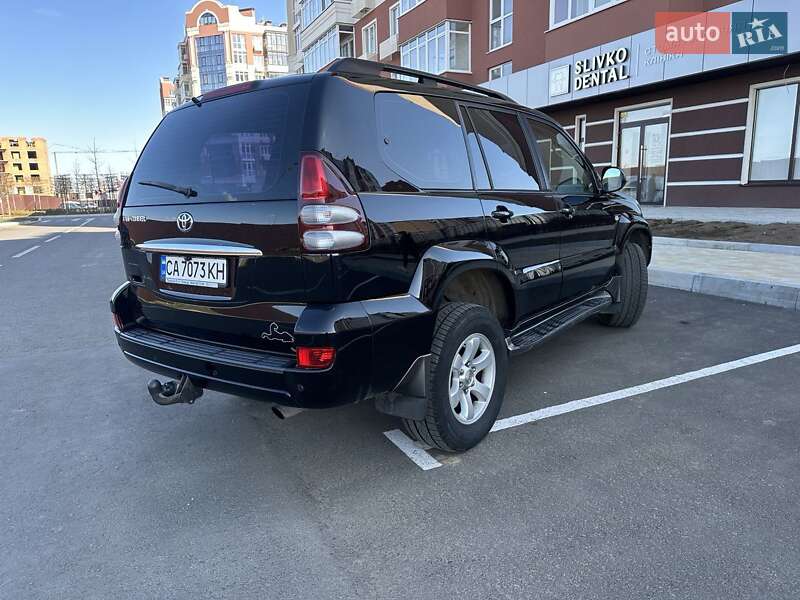 Внедорожник / Кроссовер Toyota Land Cruiser 2007 в Умани