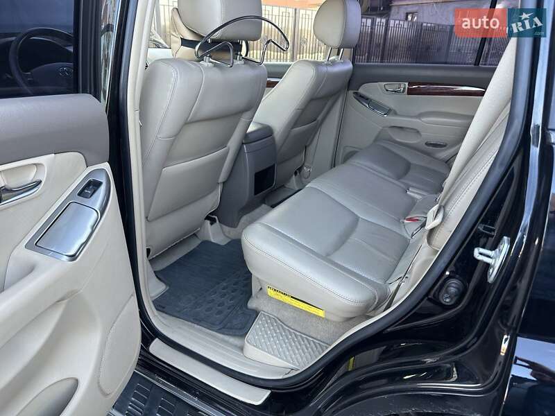 Внедорожник / Кроссовер Toyota Land Cruiser 2007 в Умани