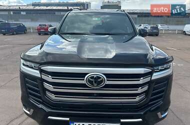 Внедорожник / Кроссовер Toyota Land Cruiser 2022 в Киеве