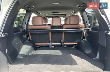 Внедорожник / Кроссовер Toyota Land Cruiser 2020 в 