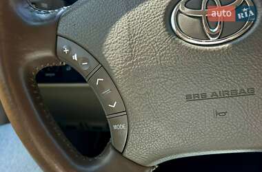 Позашляховик / Кросовер Toyota Land Cruiser 2003 в 