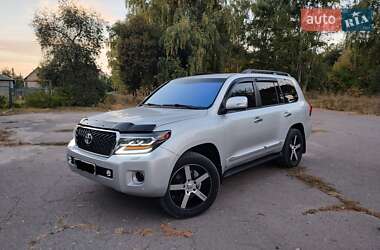 Внедорожник / Кроссовер Toyota Land Cruiser 2012 в 