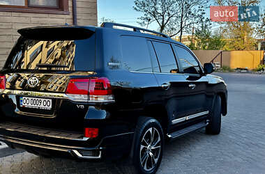 Позашляховик / Кросовер Toyota Land Cruiser 2020 в 