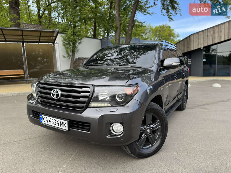 Позашляховик / Кросовер Toyota Land Cruiser 2012 в Києві