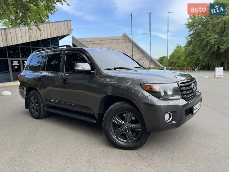 Позашляховик / Кросовер Toyota Land Cruiser 2012 в Києві