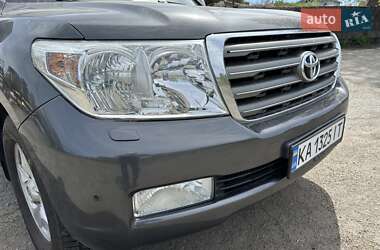 Внедорожник / Кроссовер Toyota Land Cruiser 2011 в 