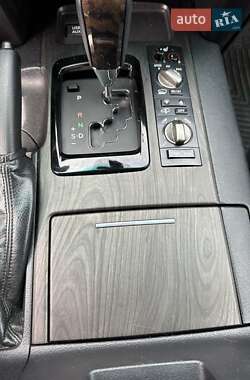 Внедорожник / Кроссовер Toyota Land Cruiser 2011 в 