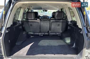 Внедорожник / Кроссовер Toyota Land Cruiser 2015 в 