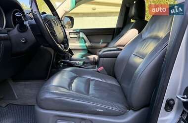 Внедорожник / Кроссовер Toyota Land Cruiser 2010 в 