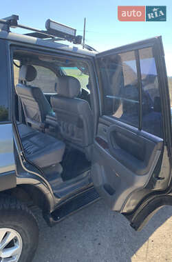 Позашляховик / Кросовер Toyota Land Cruiser 2002 в 