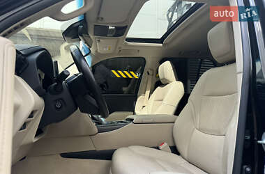 Позашляховик / Кросовер Toyota Land Cruiser 2021 в 