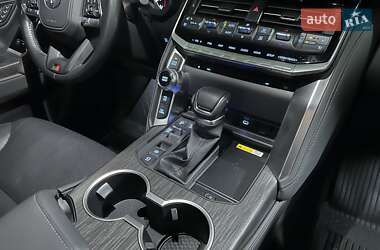 Позашляховик / Кросовер Toyota Land Cruiser 2022 в 