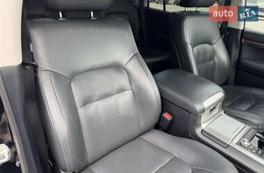 Внедорожник / Кроссовер Toyota Land Cruiser 2018 в 