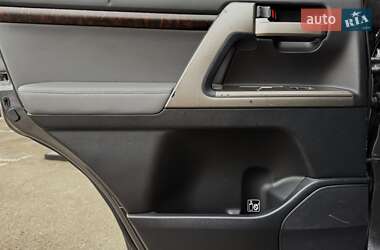 Позашляховик / Кросовер Toyota Land Cruiser 2008 в 