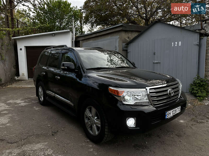 Внедорожник / Кроссовер Toyota Land Cruiser 2012 в Одессе