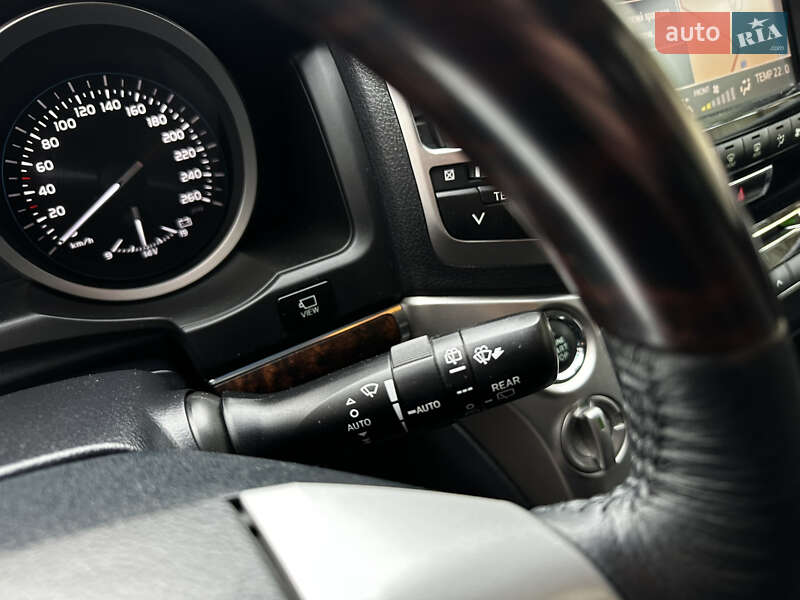 Внедорожник / Кроссовер Toyota Land Cruiser 2012 в Одессе