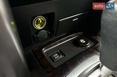 Позашляховик / Кросовер Toyota Land Cruiser 2012 в 