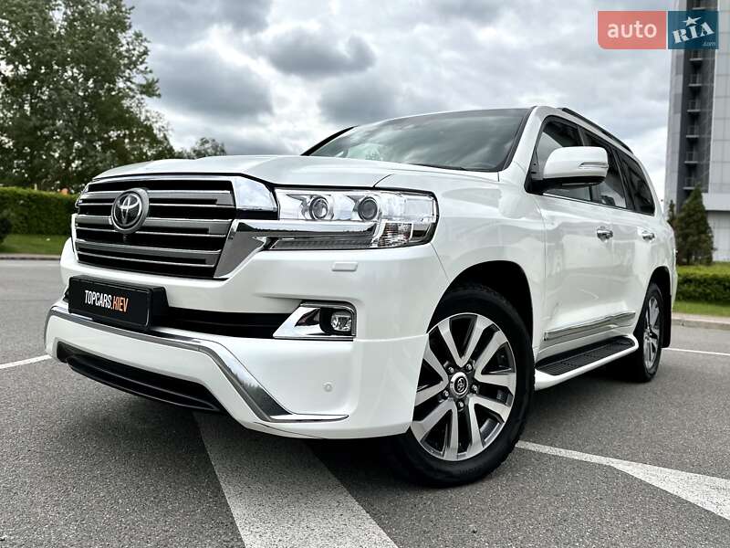 Позашляховик / Кросовер Toyota Land Cruiser 2017 в Києві