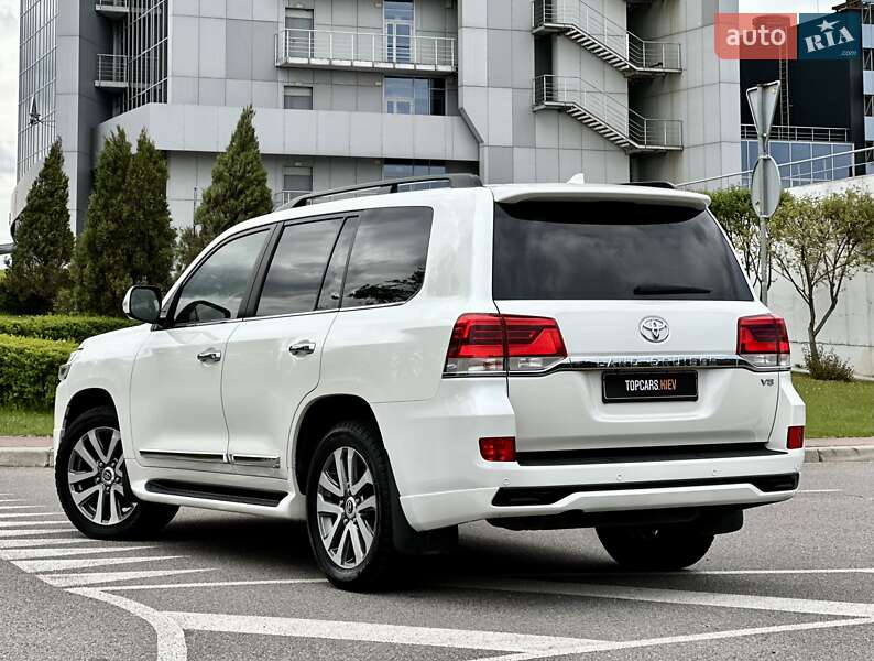 Позашляховик / Кросовер Toyota Land Cruiser 2017 в Києві