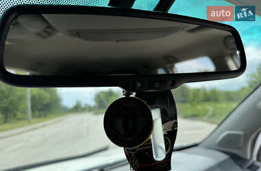 Внедорожник / Кроссовер Toyota Land Cruiser 2012 в 
