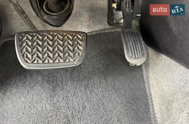 Внедорожник / Кроссовер Toyota Land Cruiser 2012 в 
