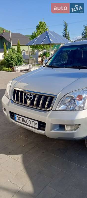 Позашляховик / Кросовер Toyota Land Cruiser 2007 в Драгово