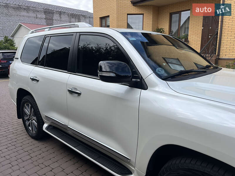 Позашляховик / Кросовер Toyota Land Cruiser 2017 в Вінниці