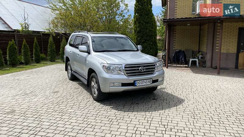 Toyota Land Cruiser 2008