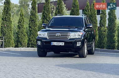 Позашляховик / Кросовер Toyota Land Cruiser 2013 в 
