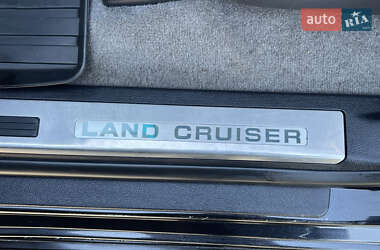 Позашляховик / Кросовер Toyota Land Cruiser 2013 в 