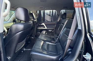Позашляховик / Кросовер Toyota Land Cruiser 2013 в 