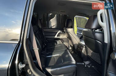 Позашляховик / Кросовер Toyota Land Cruiser 2013 в 