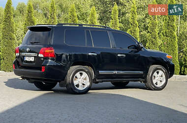 Позашляховик / Кросовер Toyota Land Cruiser 2013 в 