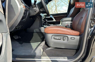 Позашляховик / Кросовер Toyota Land Cruiser 2020 в 